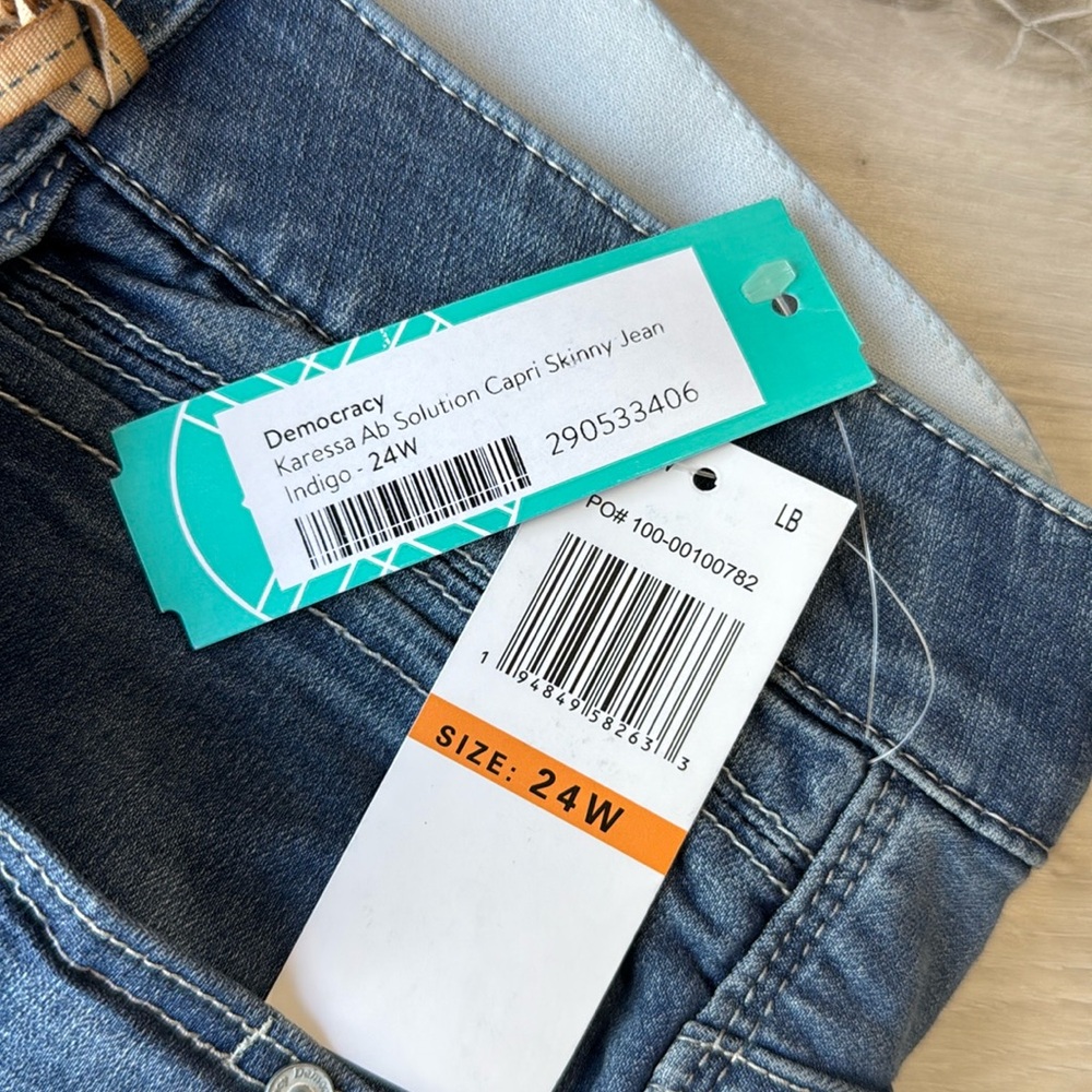 Democracy Karessa Ab Solution Capri Skinny Jean Indigo 24W STITCH FIX NWT - Picture 7 of 8
